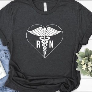 Cute 🥰 Nurse 👩⚕️ Women 👕 t-shirt